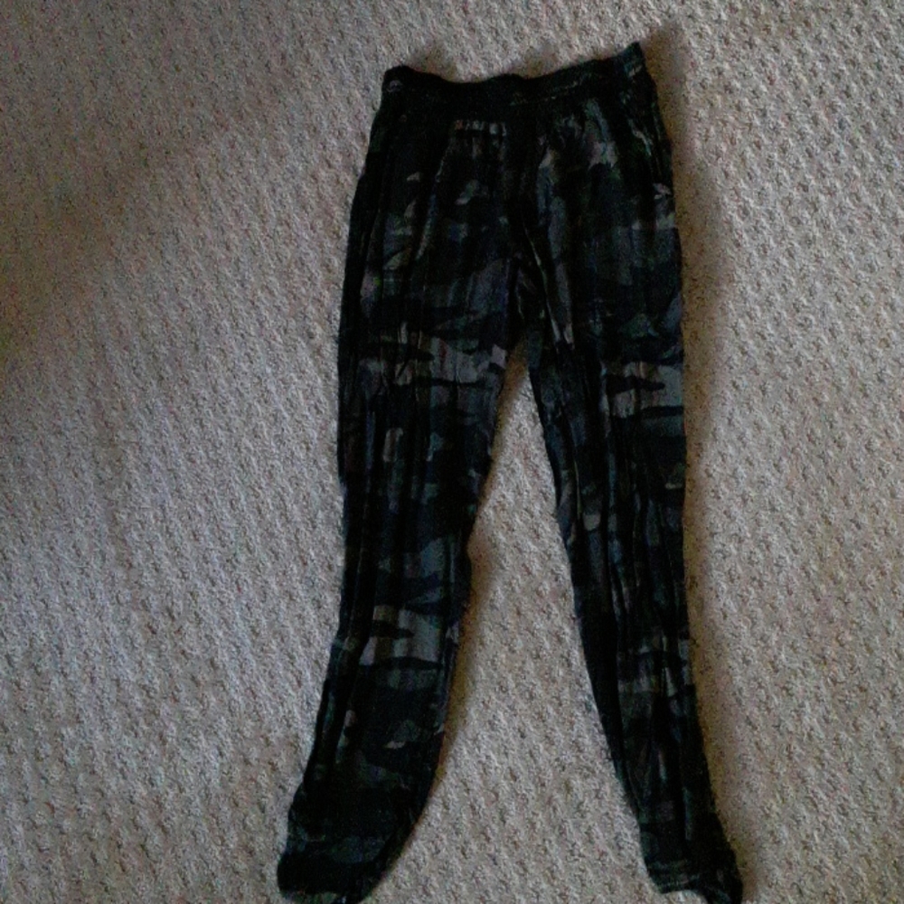 SO Camo Elastic Band Joggers